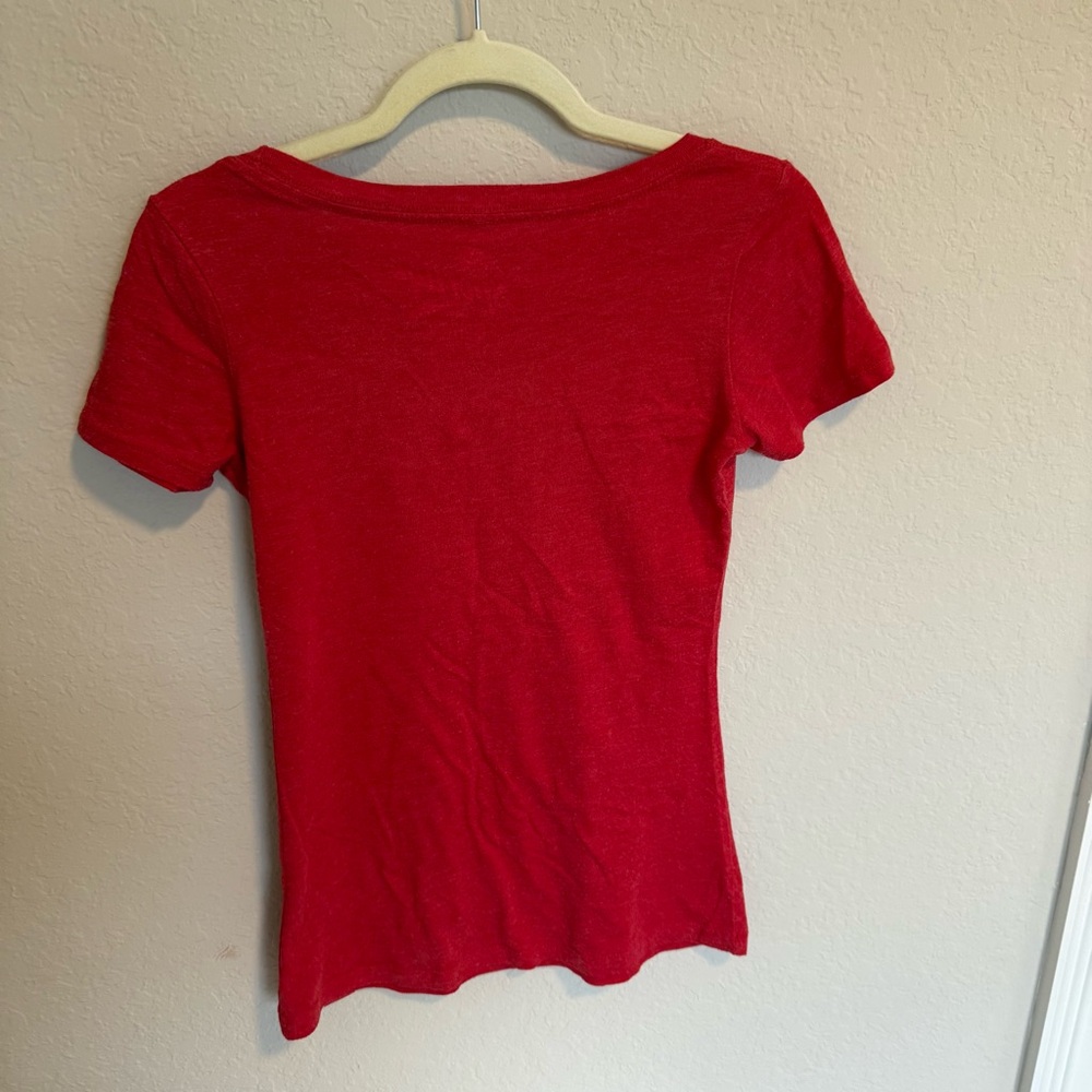 Sportige Miami Heat Women's Red Graphic Tee Small - Picture 3 of 3